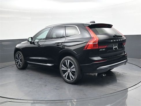 Used 2023 Volvo XC60 B5 Ultimate image 6