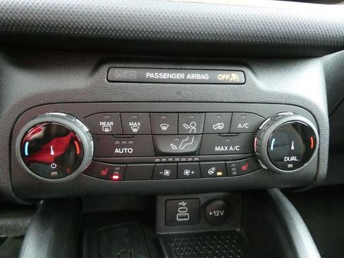 Certified 2023 Ford Bronco Sport Outer Banks w/ Tech Package AWD/4WD image 32