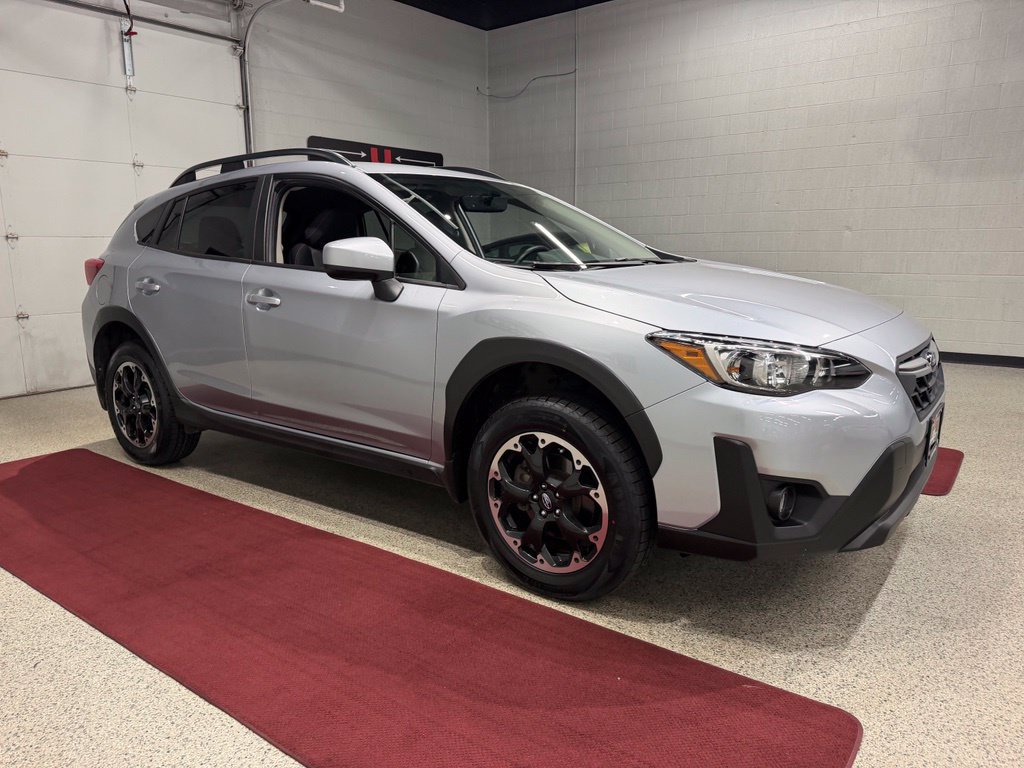 Used 2023 Subaru Crosstrek 2.0i Premium w/ Popular Package #2 AWD/4WD image 12