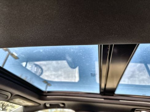 Used 2020 Cadillac XT4 Premium Luxury w/ Cold Weather Package image 19