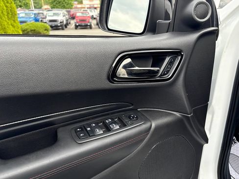 Certified 2021 Dodge Durango R/T w/ Blacktop Package AWD/4WD image 18