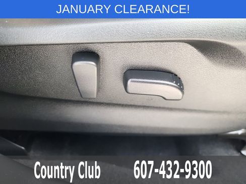 Used 2024 Subaru Forester Touring image 36