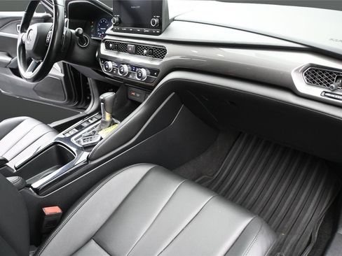 Used 2025 Acura Integra FWD image 14