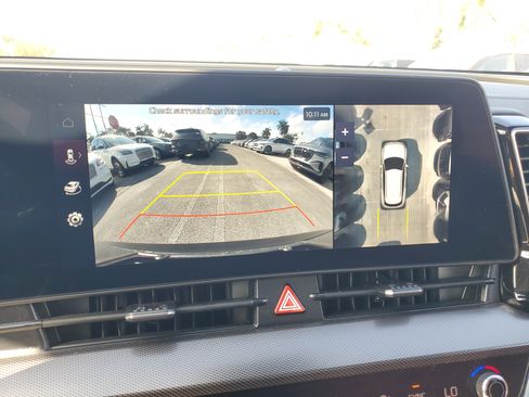 Used 2024 Kia Sportage SX image 24