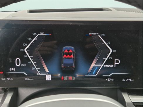 Certified 2026 BMW i5 eDrive40 w/ M Sport Package AWD/4WD image 32