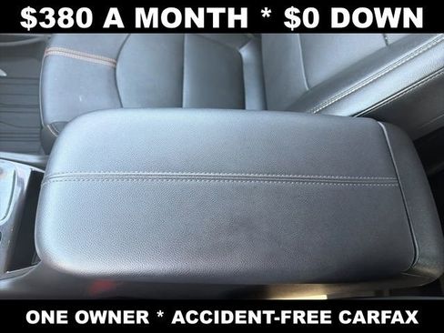 Used 2023 Chevrolet Equinox Premier image 24