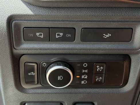 Used 2023 Ford F150 Platinum AWD/4WD image 20