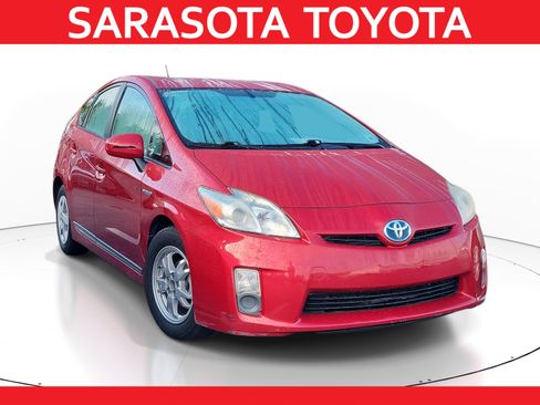 Used 2010 Toyota Prius Five image 1
