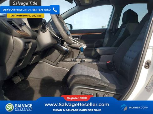 Used 2017 Honda CR-V EX image 3