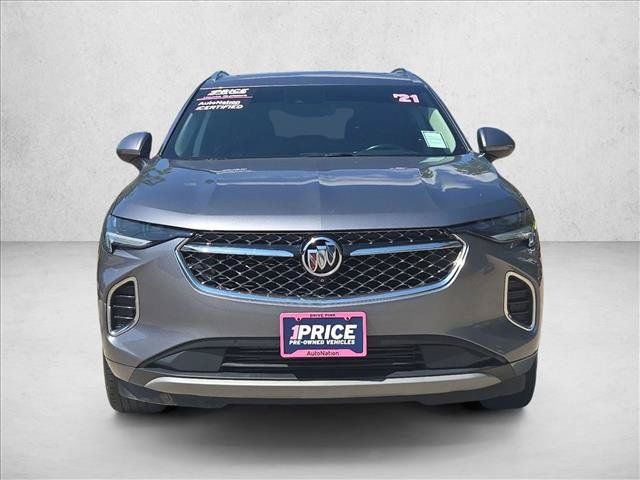 Used 2021 Buick Envision Avenir w/ Technology Package II AWD/4WD image 2