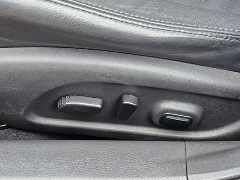 Used 2015 Nissan Altima 3.5 SL FWD image 30