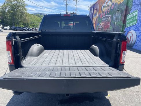 Used 2020 RAM 1500 Big Horn AWD/4WD image 13