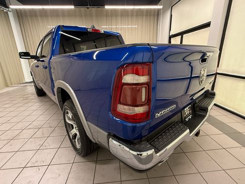 Used 2019 RAM 1500 Laramie AWD/4WD image 8