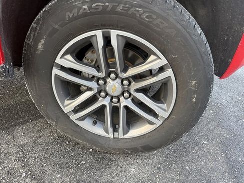 Used 2019 Chevrolet Colorado W/T w/ Custom Special Edition image 6