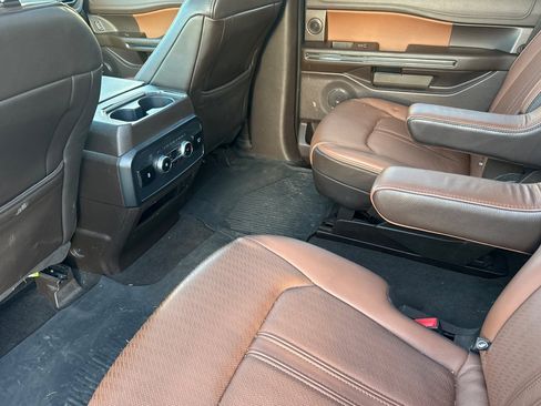 Used 2023 Ford Expedition King Ranch image 14