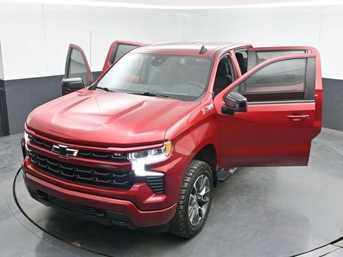 Used 2023 Chevrolet Silverado 1500 RST AWD/4WD image 50