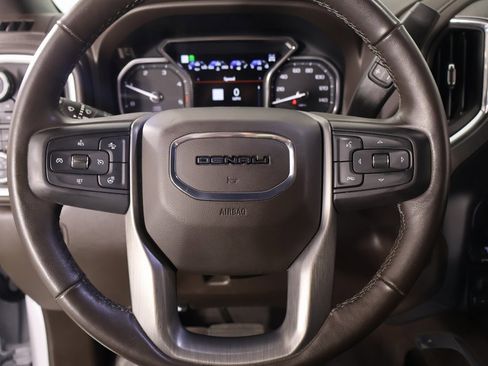 Used 2021 GMC Sierra 3500 Denali w/ Denali Ultimate Package image 3