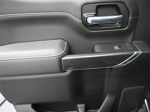 Used 2022 GMC Sierra 1500 AT4 w/ AT4 Premium Package image 19