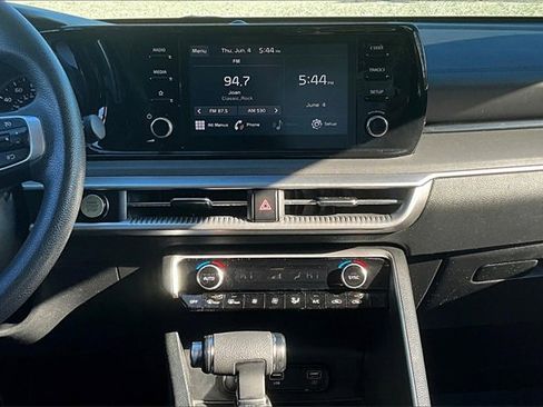 Used 2021 Kia K5 LXS image 6