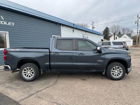 Used 2019 Chevrolet Silverado 1500 LT w/ Texas Edition image 2