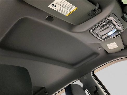 Used 2019 Chevrolet Silverado 1500 LT Trail Boss AWD/4WD image 28