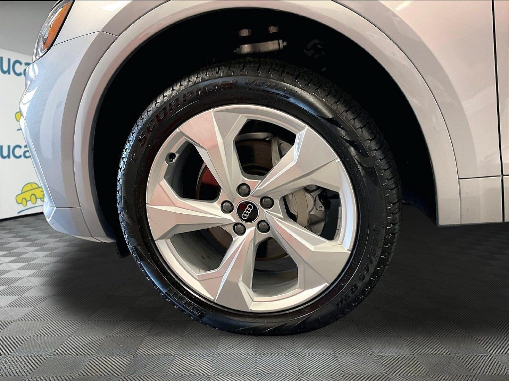 Used 2025 Audi Q5 2.0T Premium Plus AWD/4WD image 7
