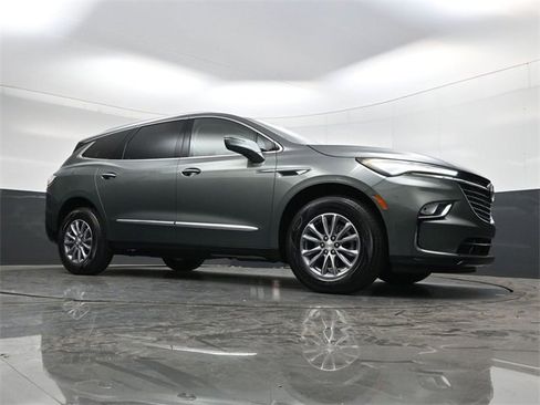 Used 2022 Buick Enclave Essence w/ Trailering Package, 5000 lbs. image 30