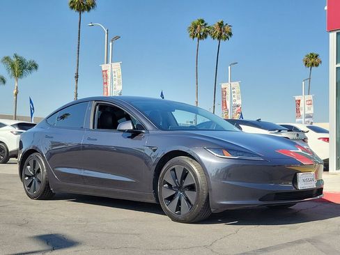 Used 2025 Tesla Model 3 RWD image 28