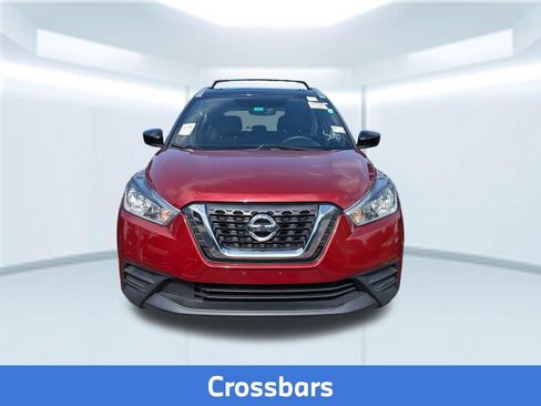 Used 2018 Nissan Kicks SV w/ Interior Electronics Package FWD image 7