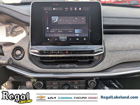 Used 2022 Jeep Compass Latitude image 19