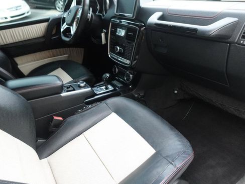 Used 2015 Mercedes-Benz G 550 image 18