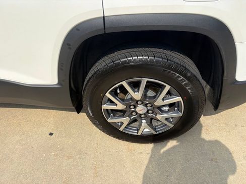 Used 2023 GMC Acadia SLT w/ Preferred Package AWD/4WD image 54