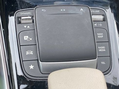 Used 2022 Mercedes-Benz GLB 250 4MATIC image 25