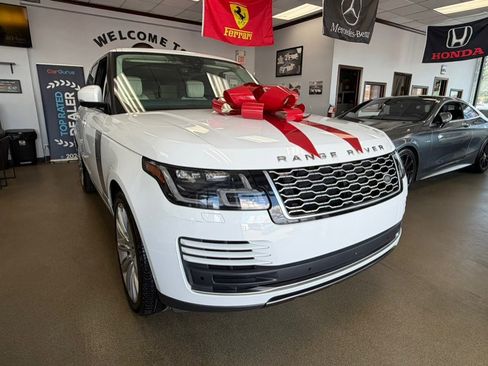 Used 2019 Land Rover Range Rover Supercharged AWD/4WD image 4
