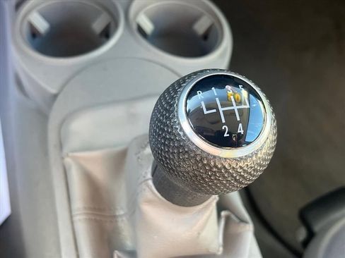 Used 2003 Volkswagen Beetle GL image 16