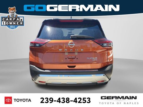 Used 2022 Nissan Rogue Platinum w/ Head-Up Display Package AWD/4WD image 12