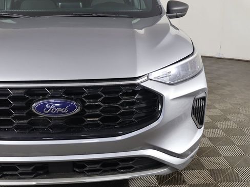 Used 2024 Ford Escape ST-Line image 13