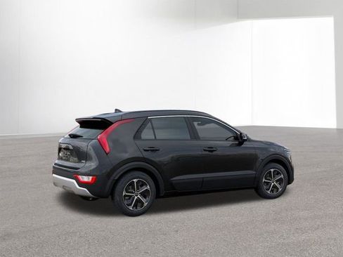 New 2025 Kia Niro EX image 6