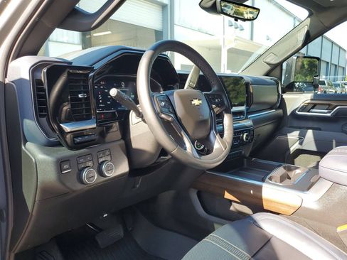 Used 2026 Chevrolet Silverado 3500 High Country w/ High Country Premium Package AWD/4WD image 20