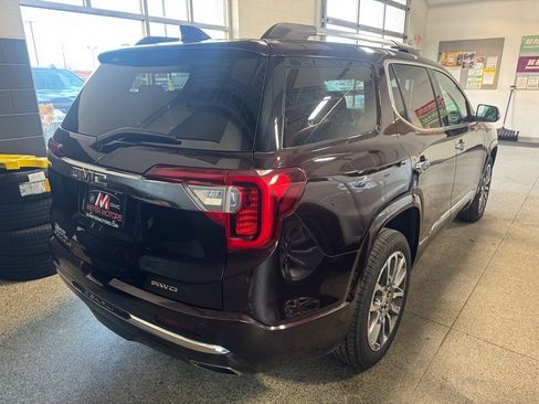 Certified 2021 GMC Acadia Denali w/ Denali Ultimate Package image 5