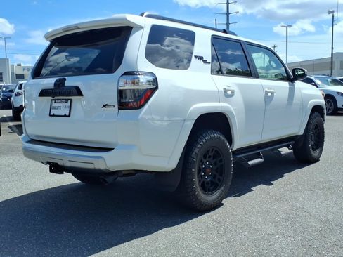 Used 2024 Toyota 4Runner TRD Off-Road Premium w/ Moonroof Package AWD/4WD image 2