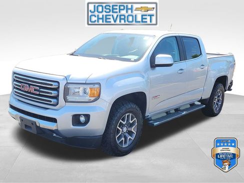Used 2016 GMC Canyon SLE w/ SLE Convenience Package RWD image 2