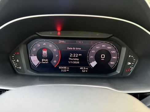 Used 2021 Audi Q3 2.0T Premium image 16