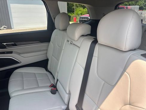 Used 2021 Kia Telluride EX AWD/4WD image 19