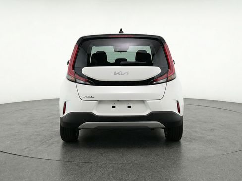 Used 2025 Kia Soul LX w/ LX Technology Package FWD image 7