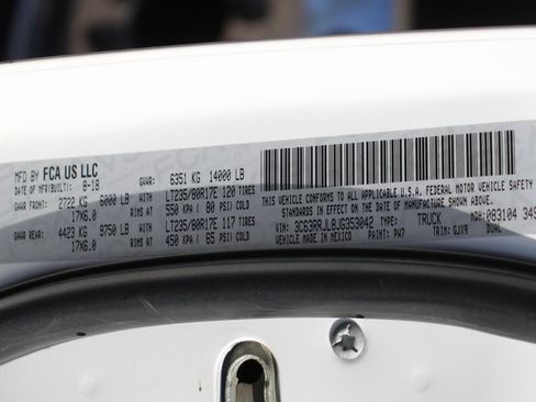 Used 2018 RAM 3500 Laramie image 53