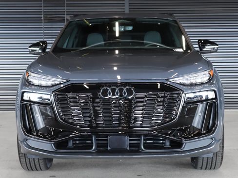 New 2027 Audi Q6 e-tron Premium Plus AWD/4WD image 12