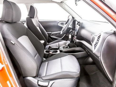 Used 2021 Kia Soul LX FWD image 31