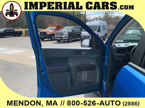 New 2025 Ford Maverick XLT w/ XLT Luxury Package image 19