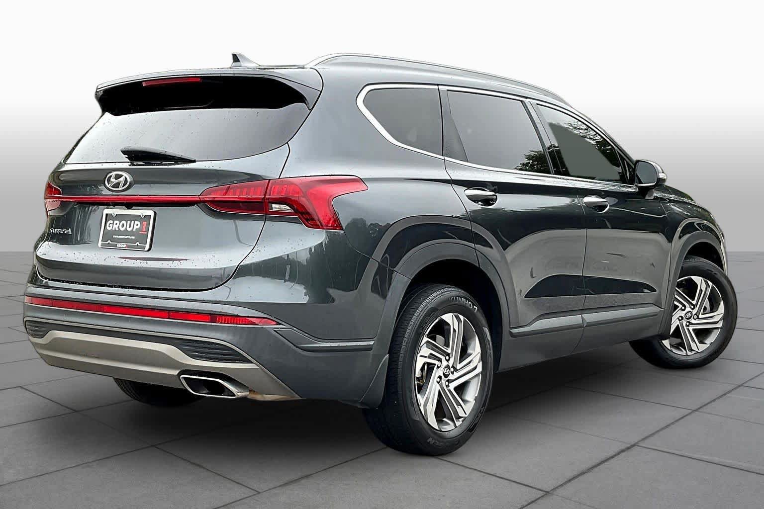 Used 2023 Hyundai Santa Fe SEL FWD image 13